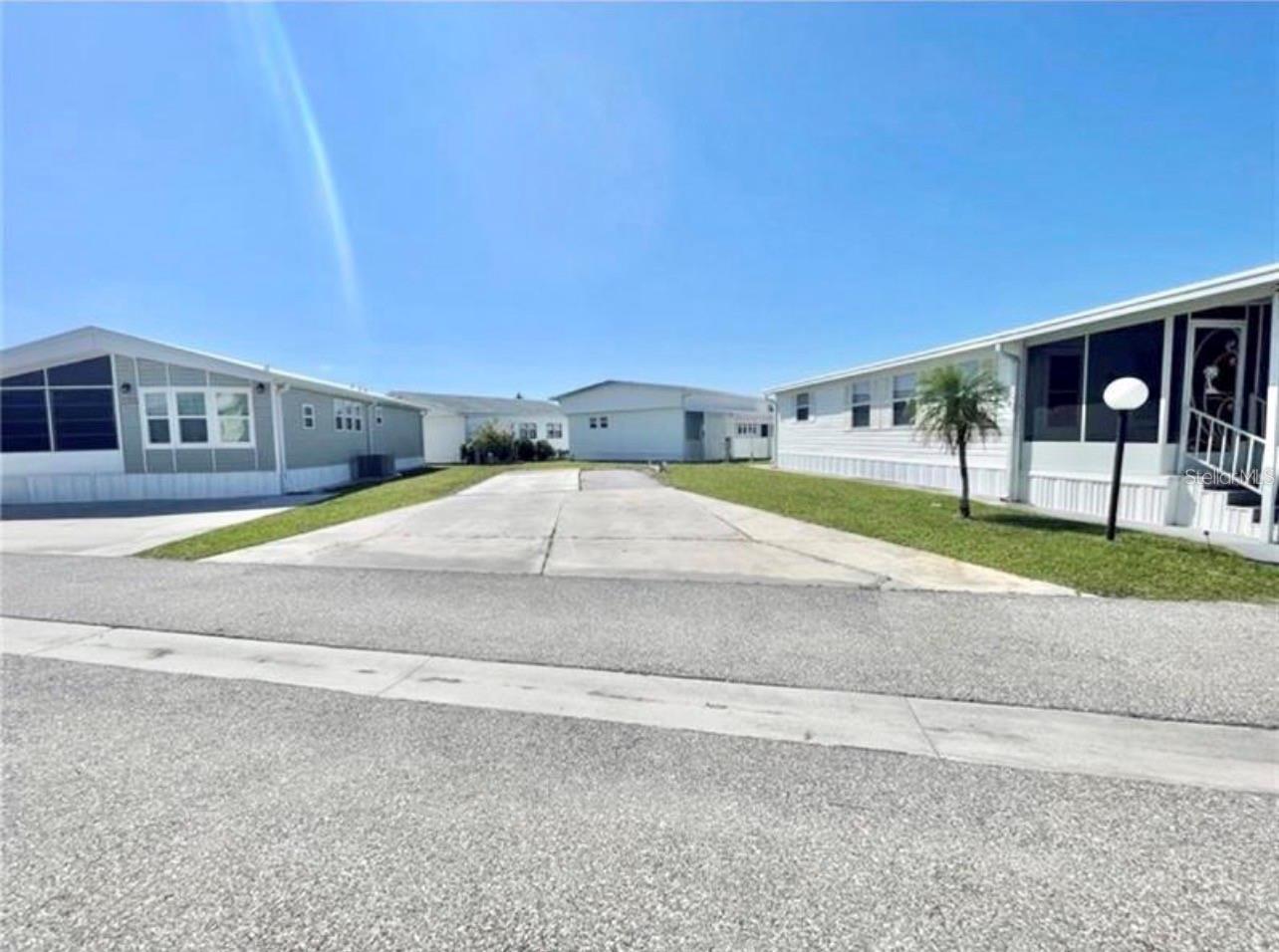 3333 26TH AVENUE E, #1124, Bradenton, FL 34208