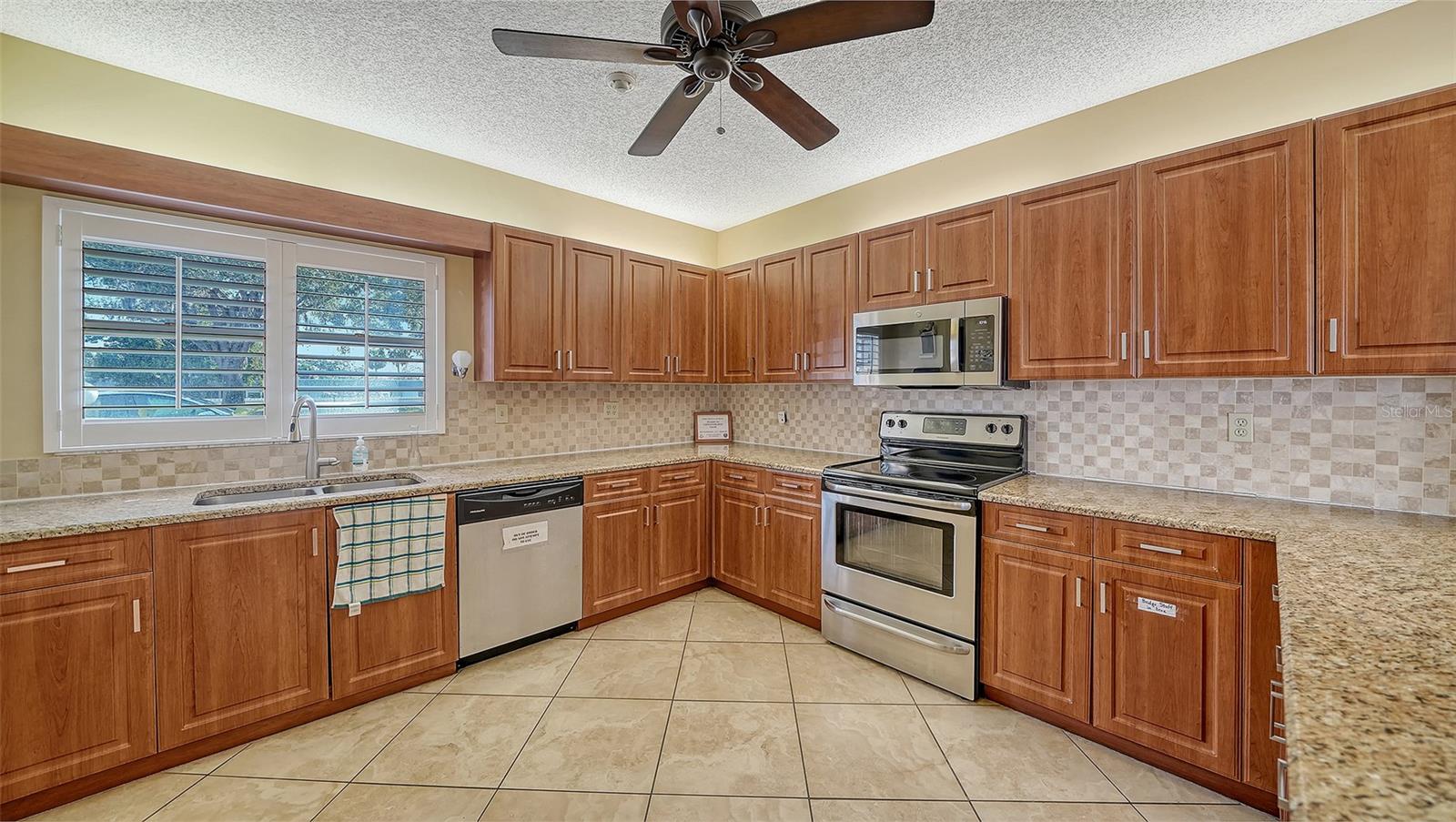 Clubhouse Kitchen