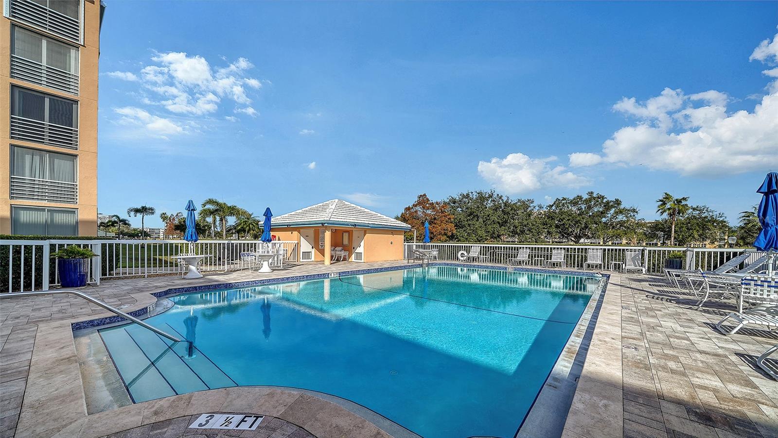 Pool for owners of Buildings 1, 2 and 3
