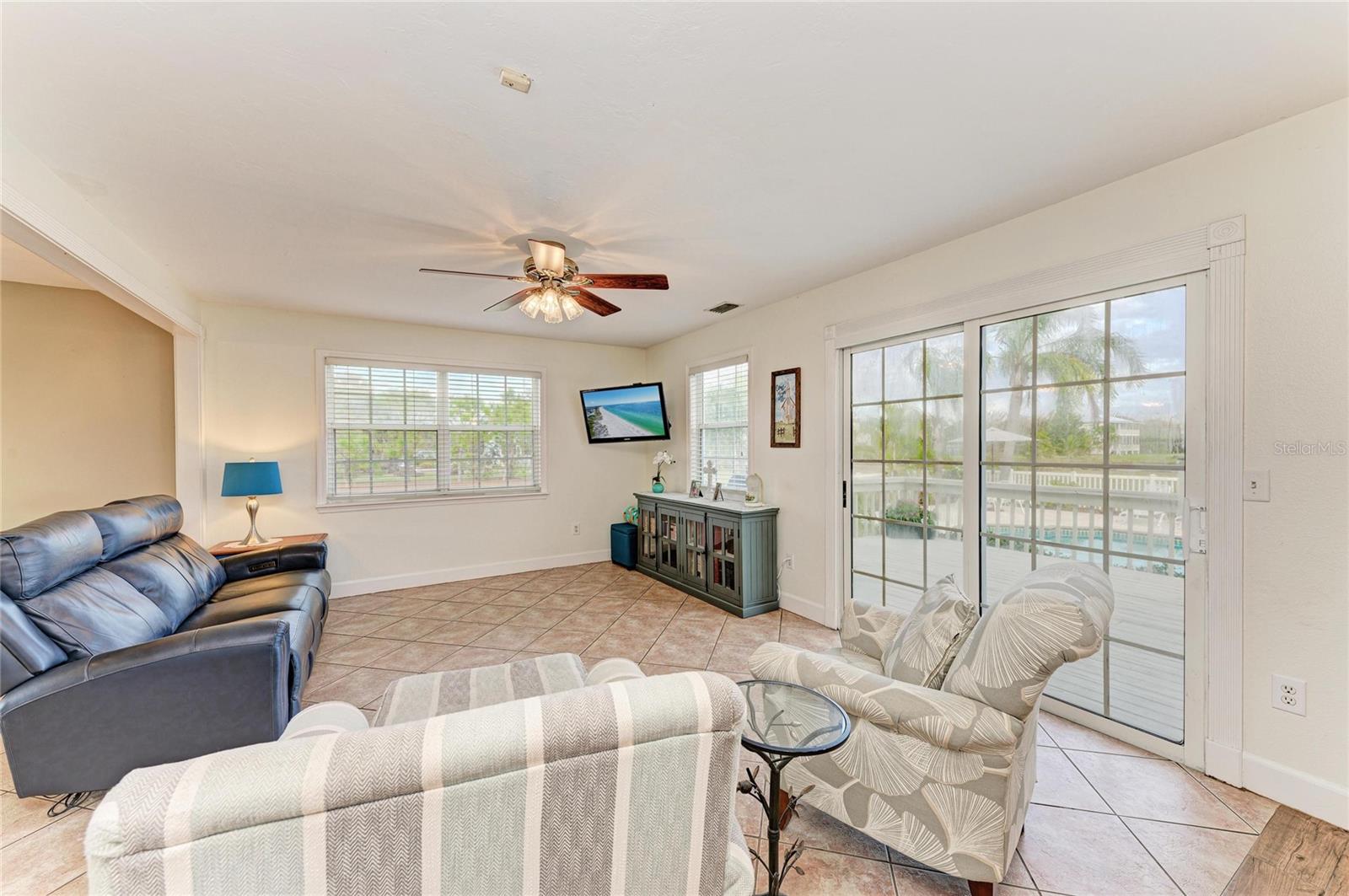 1914 24TH AVENUE W, Palmetto, FL 34221
