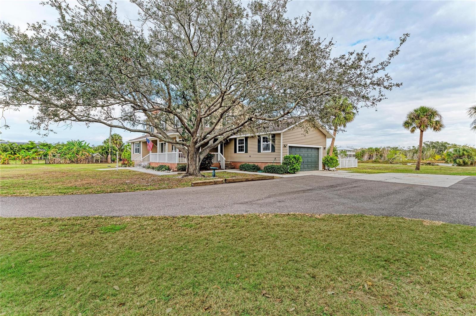 1914 24TH AVENUE W, Palmetto, FL 34221