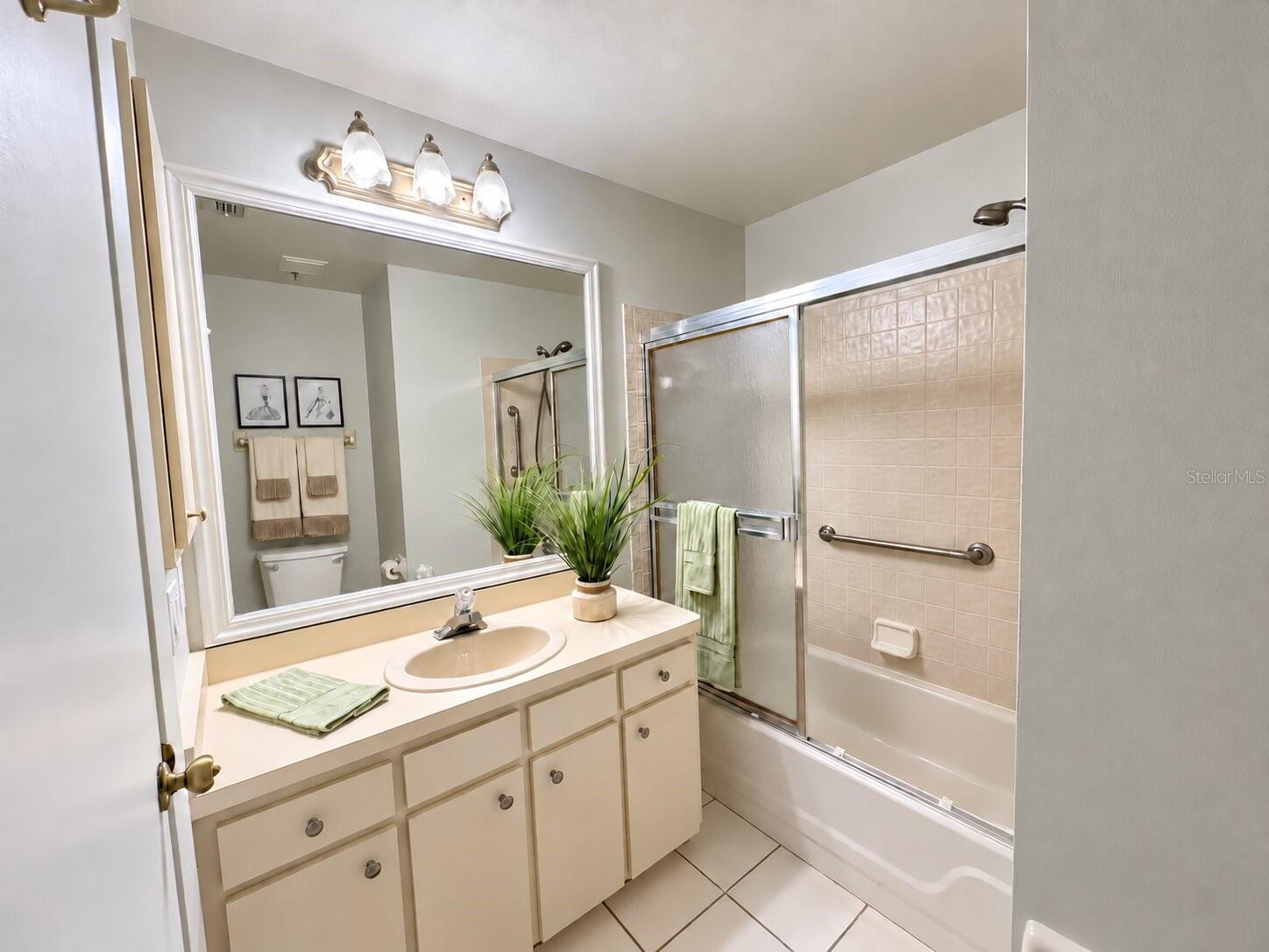 Bathroom #2