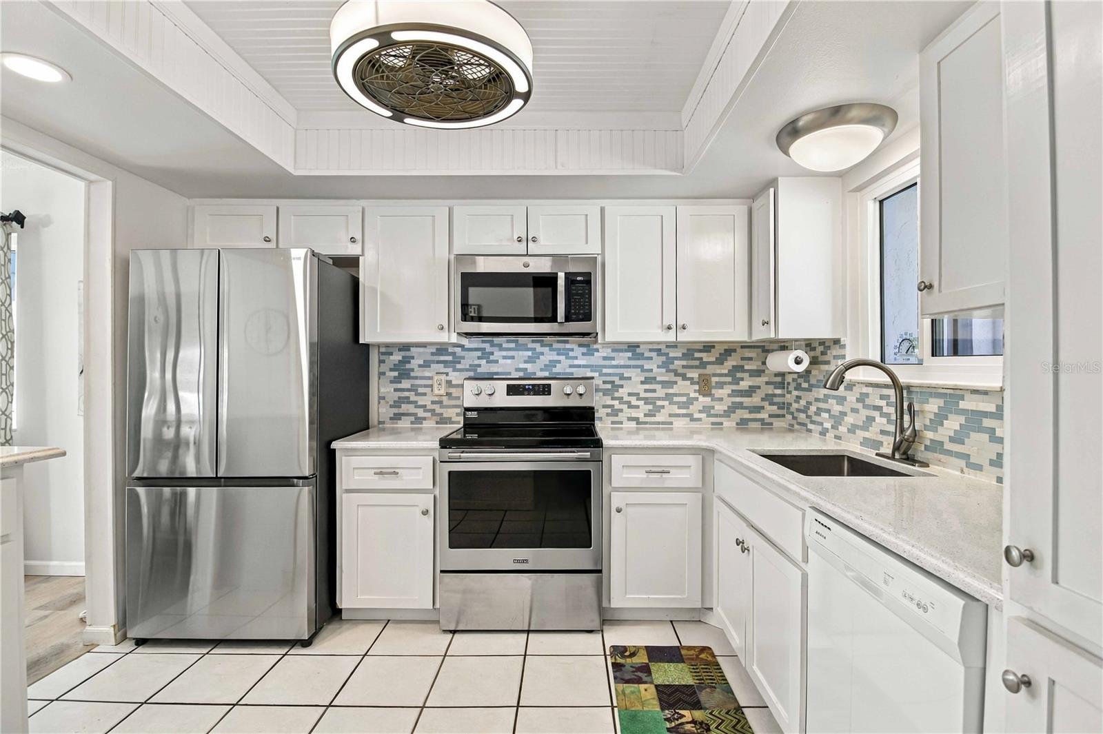 1272 BELLEFLOWER STREET, #128, Sarasota, FL 34232