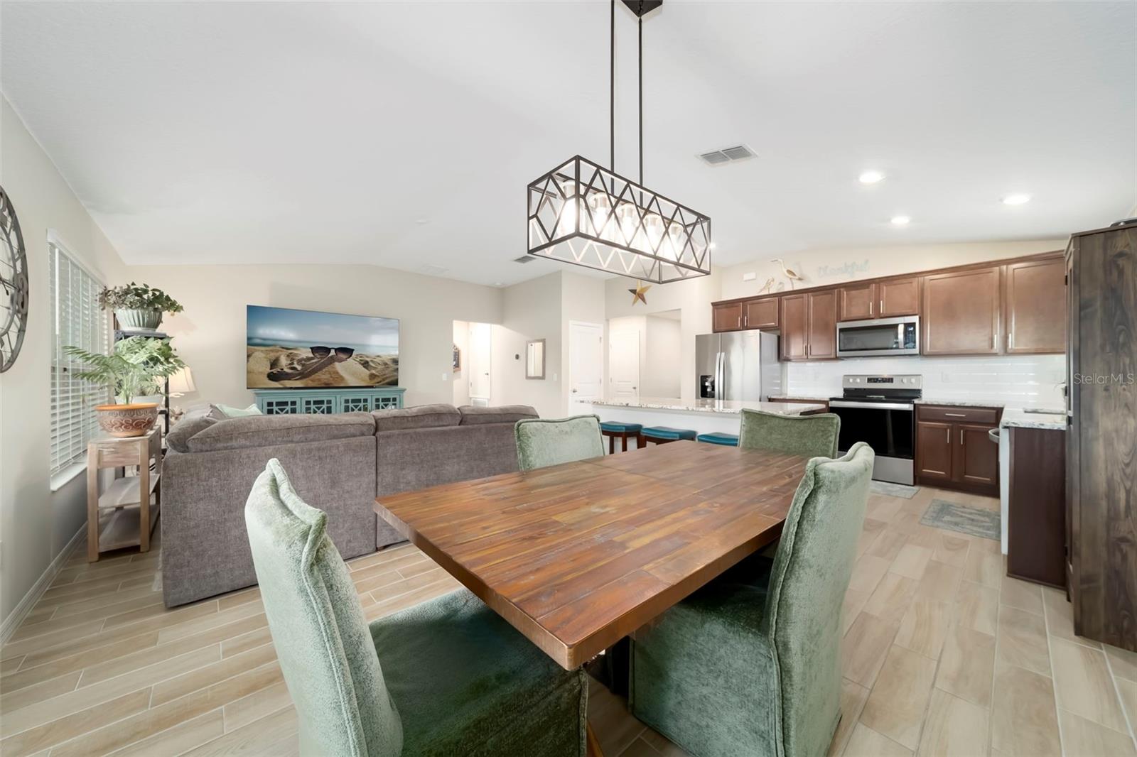 3491 74TH AVENUE CIRCLE EAST, Sarasota, FL 34243
