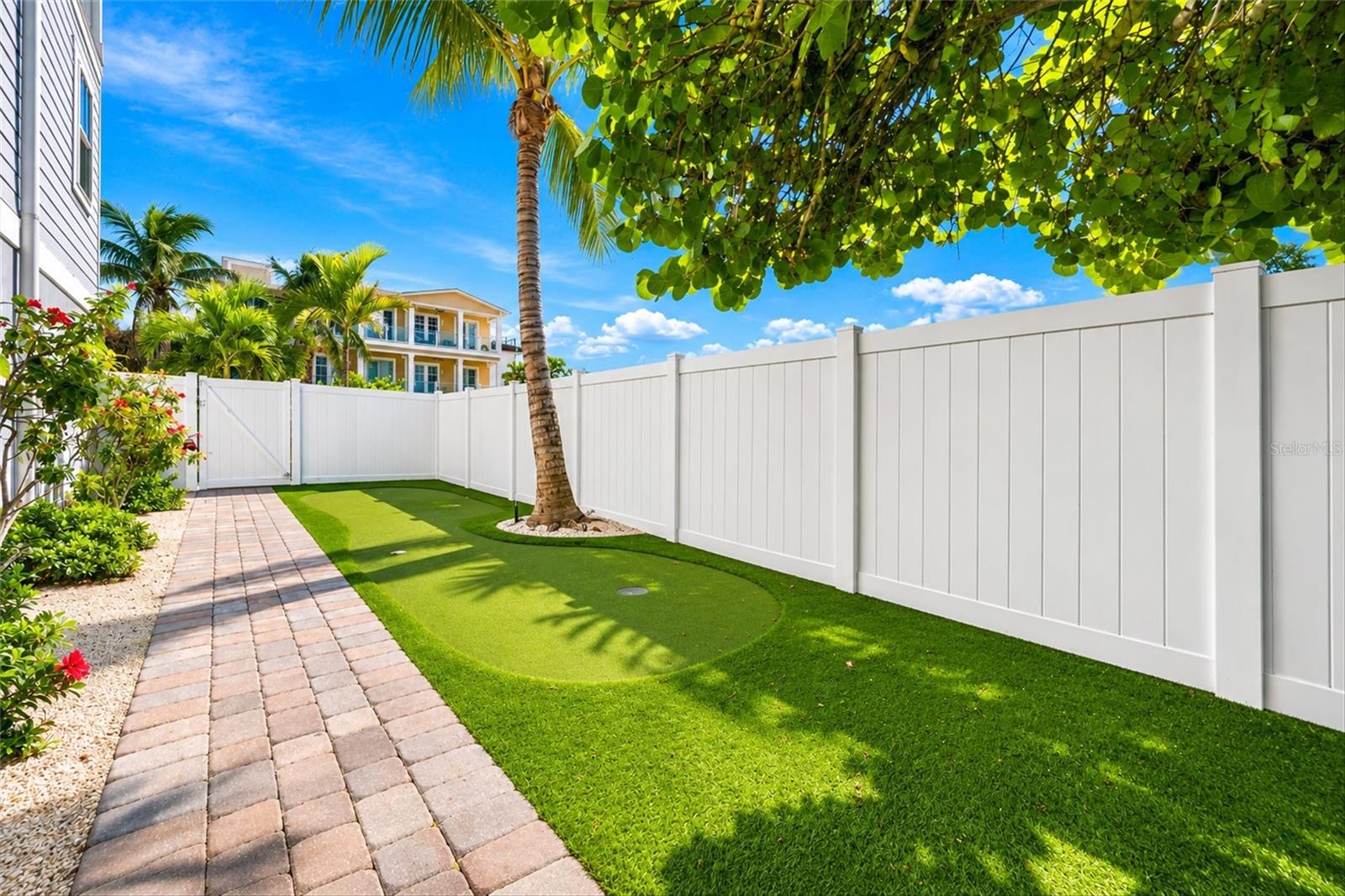 104 5TH STREET S, Bradenton Beach, FL 34217