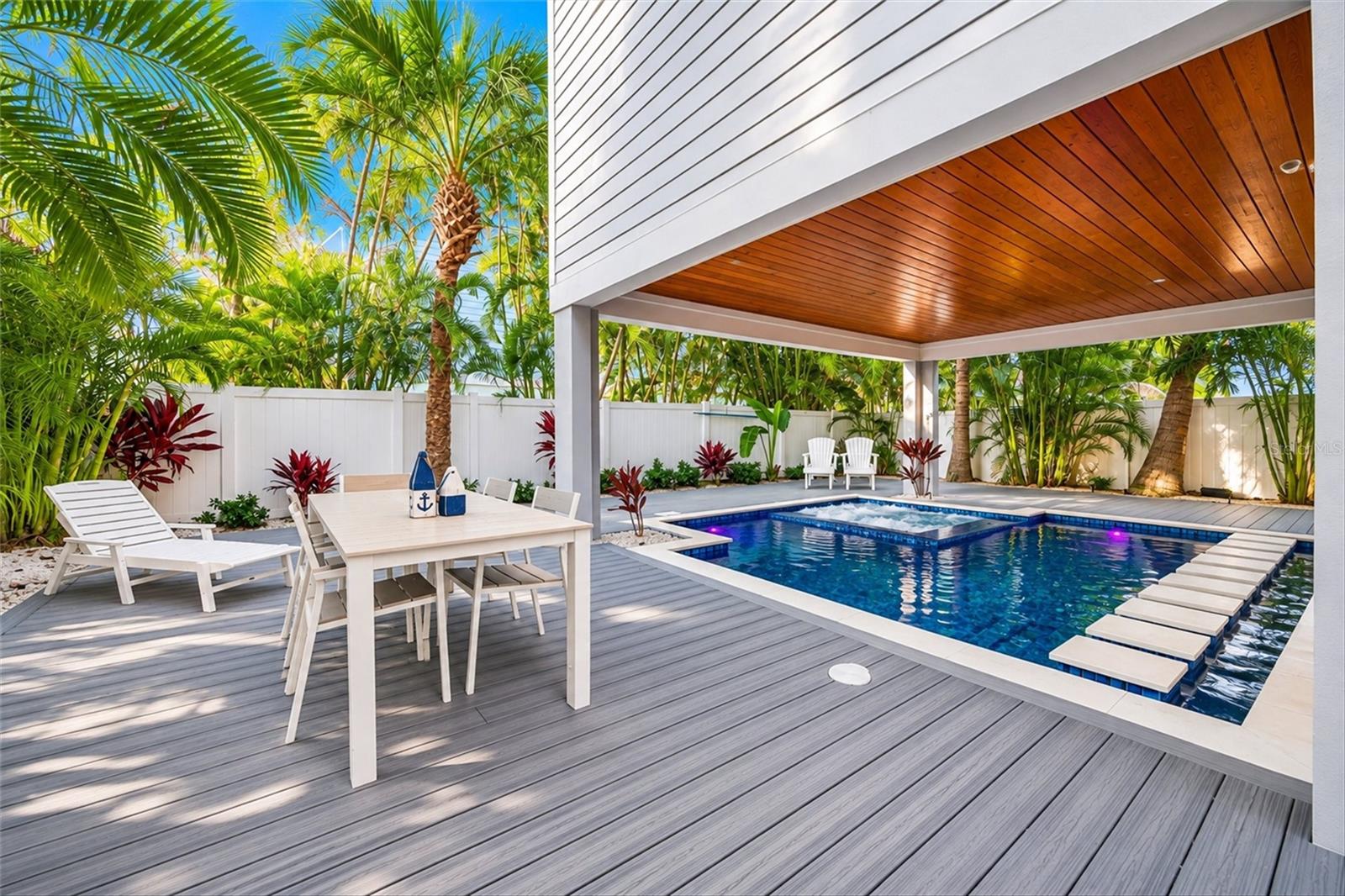 104 5TH STREET S, Bradenton Beach, FL 34217