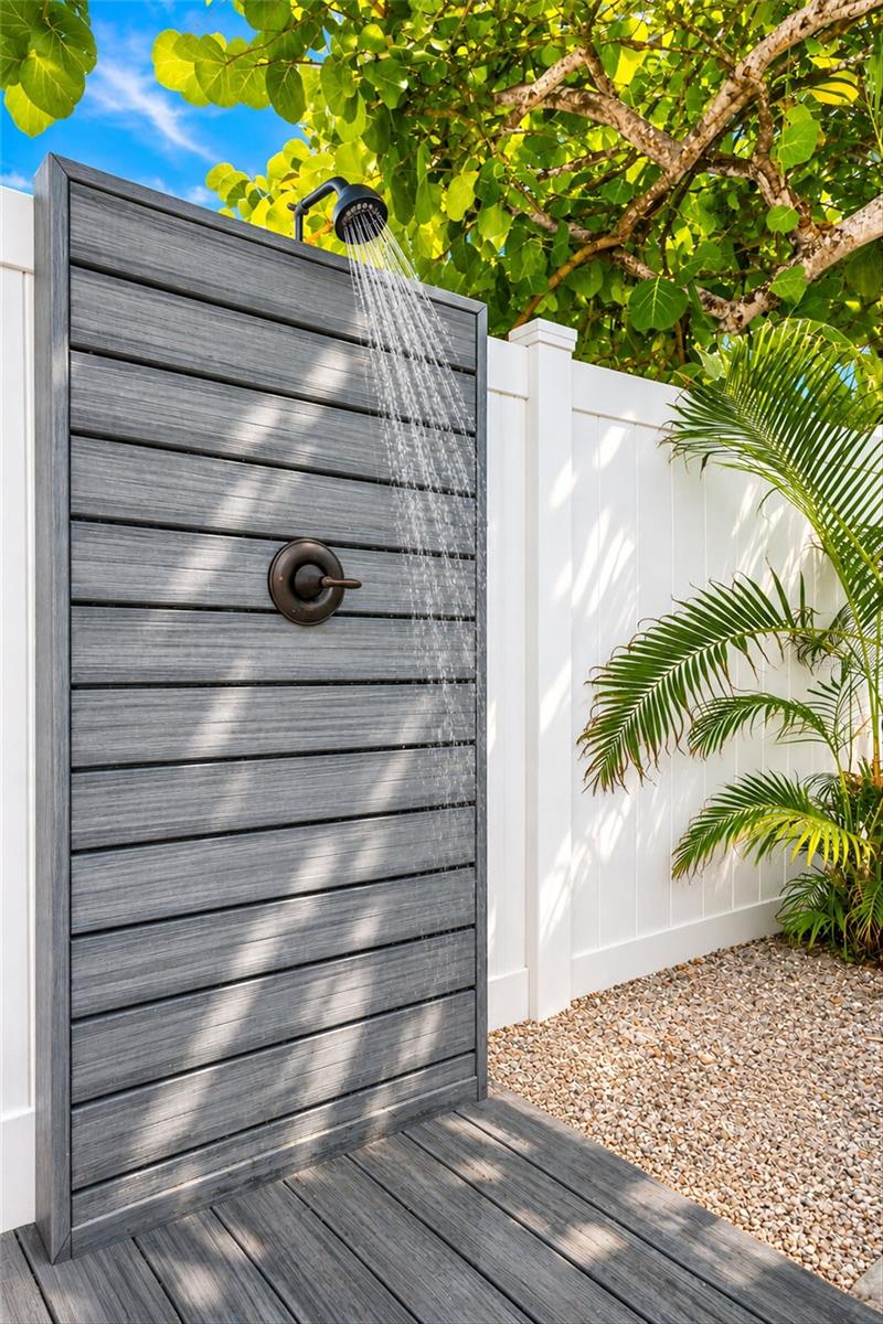 104 5TH STREET S, Bradenton Beach, FL 34217