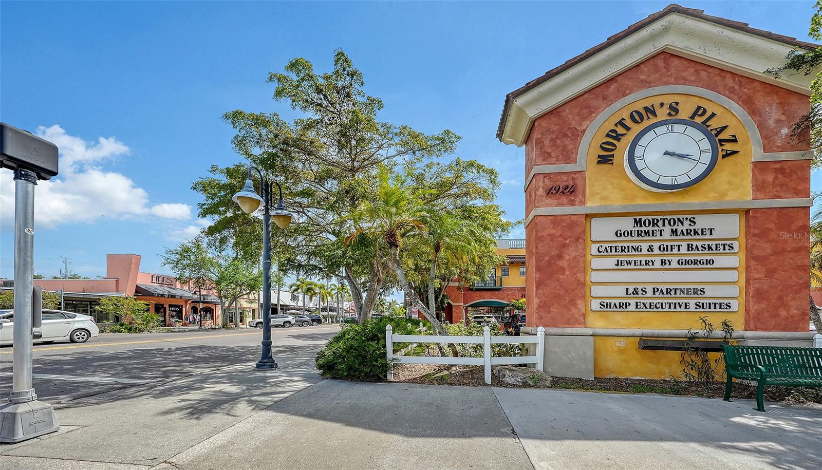 2465 HIBISCUS STREET, Sarasota, FL 34239