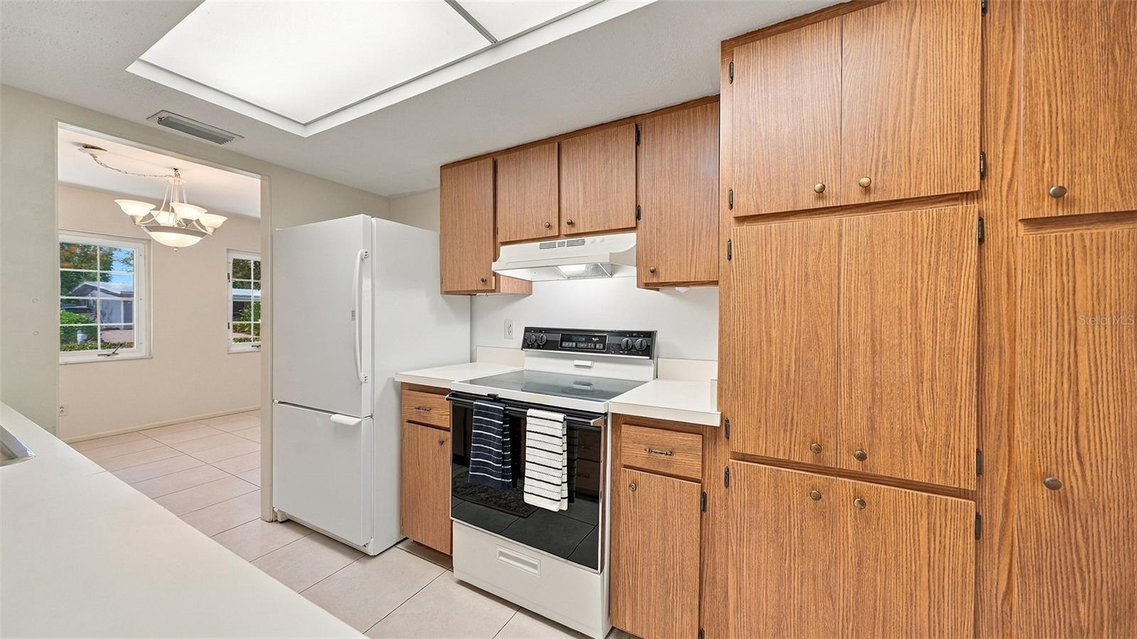 2465 HIBISCUS STREET, Sarasota, FL 34239