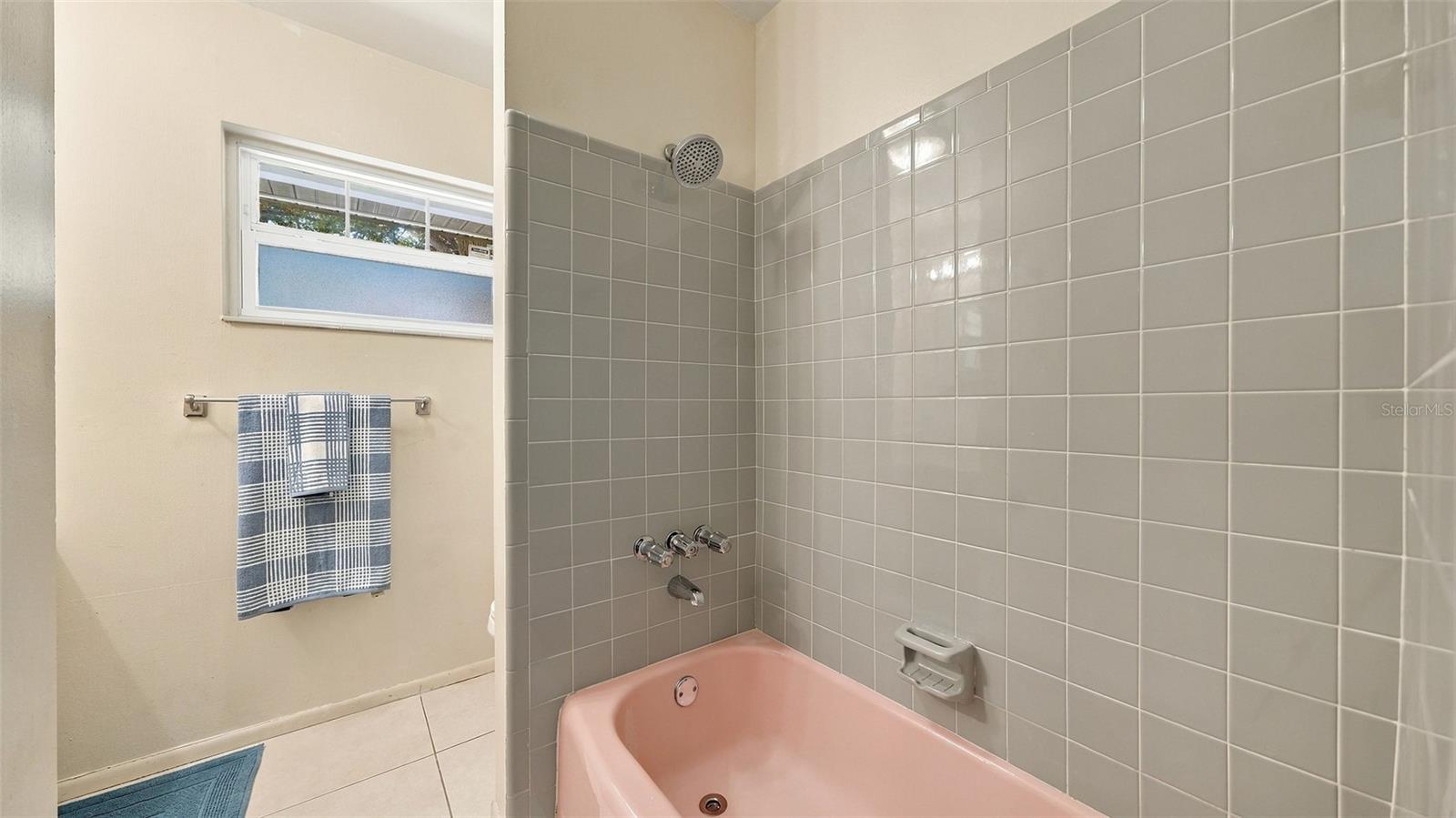 2465 HIBISCUS STREET, Sarasota, FL 34239