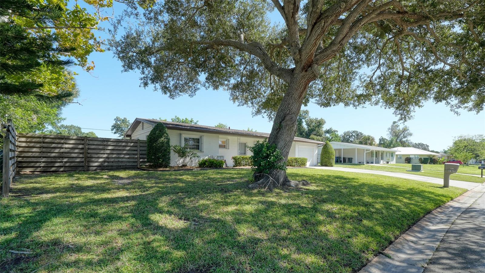 2465 HIBISCUS STREET, Sarasota, FL 34239