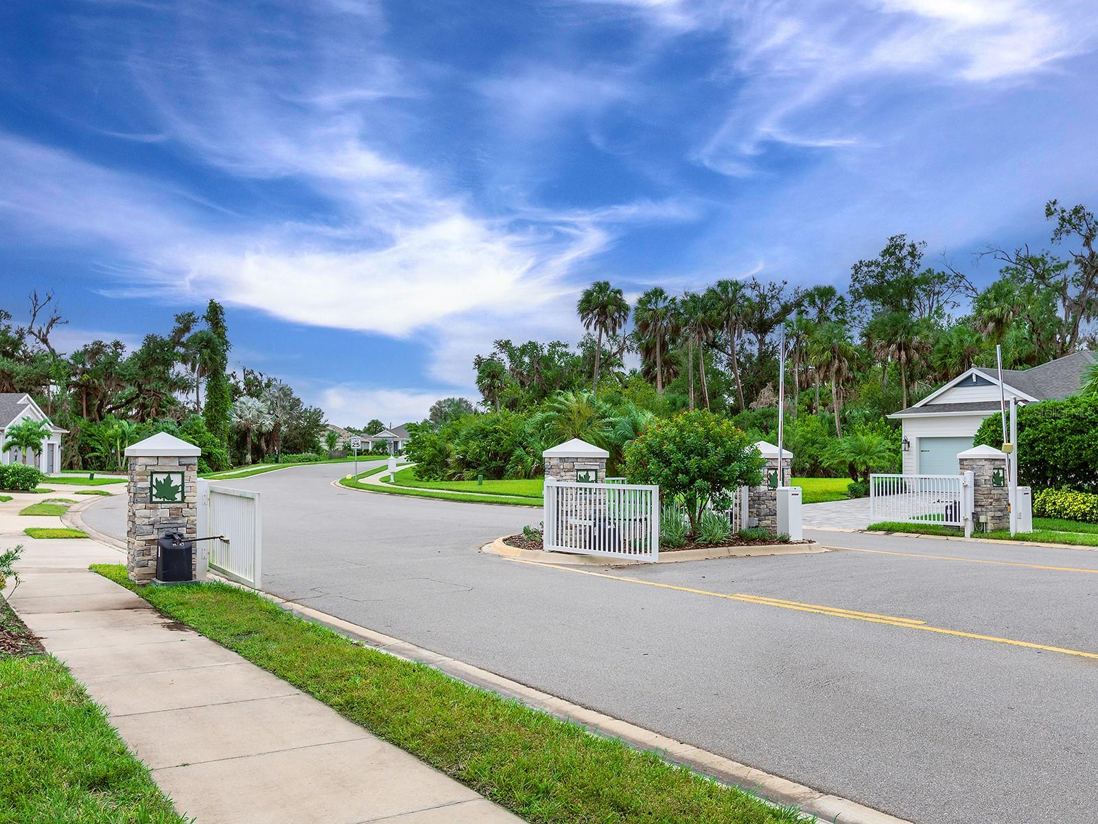 10727 CROOKED CREEK COURT, Parrish, FL 34219