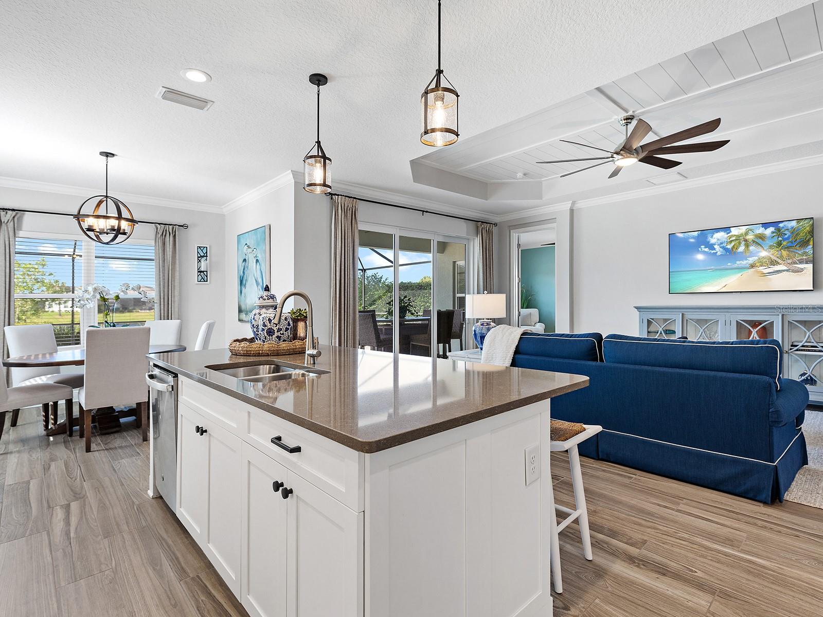 10727 CROOKED CREEK COURT, Parrish, FL 34219