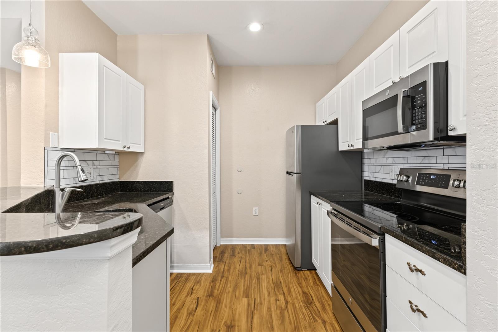 Kitchen Kitchen