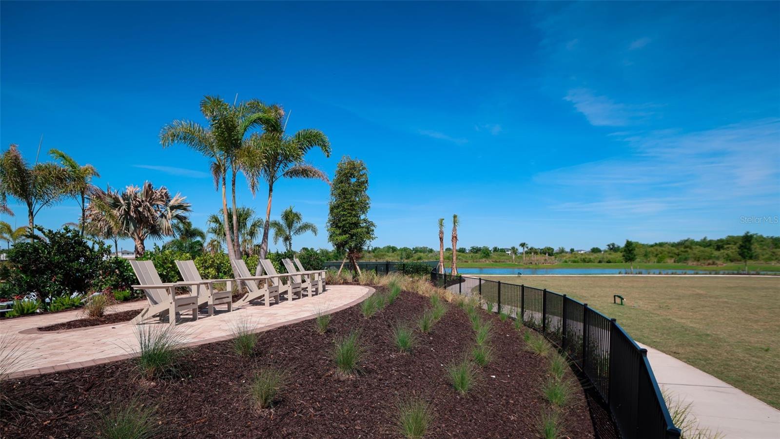 18116 TAVERNSIDE TRAIL, Lakewood Ranch, FL 34211