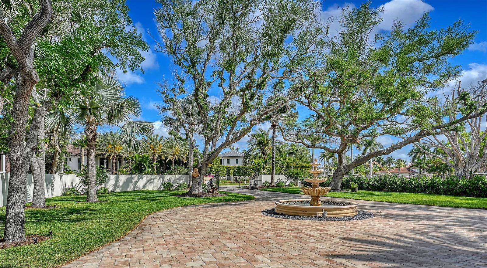 1240 HILLVIEW DRIVE, Sarasota, FL 34239