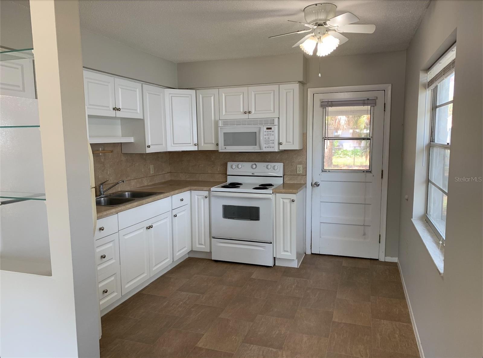 4910 23RD STREET W, #A & B, Bradenton, FL 34207 4910 23RD STREET W, #A & B, Bradenton, FL 34207