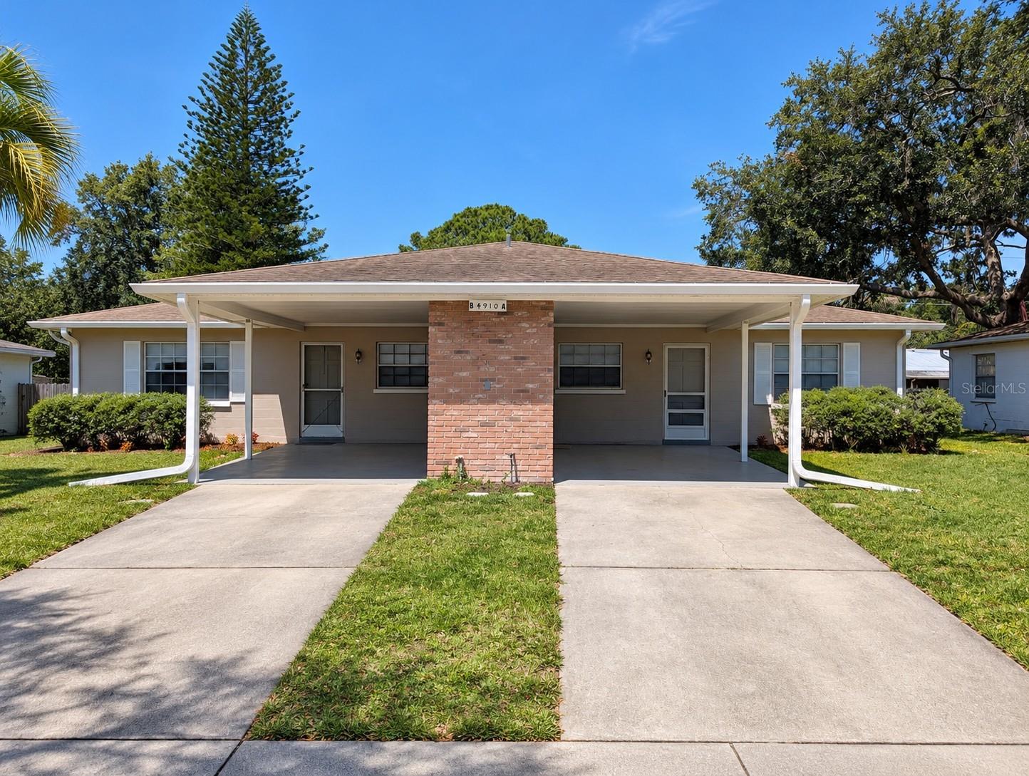 4910 23RD STREET W, #A & B, Bradenton, FL 34207