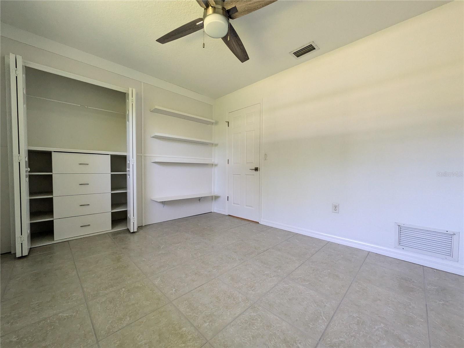 1133 RUSSELL AVENUE, Sarasota, FL 34232