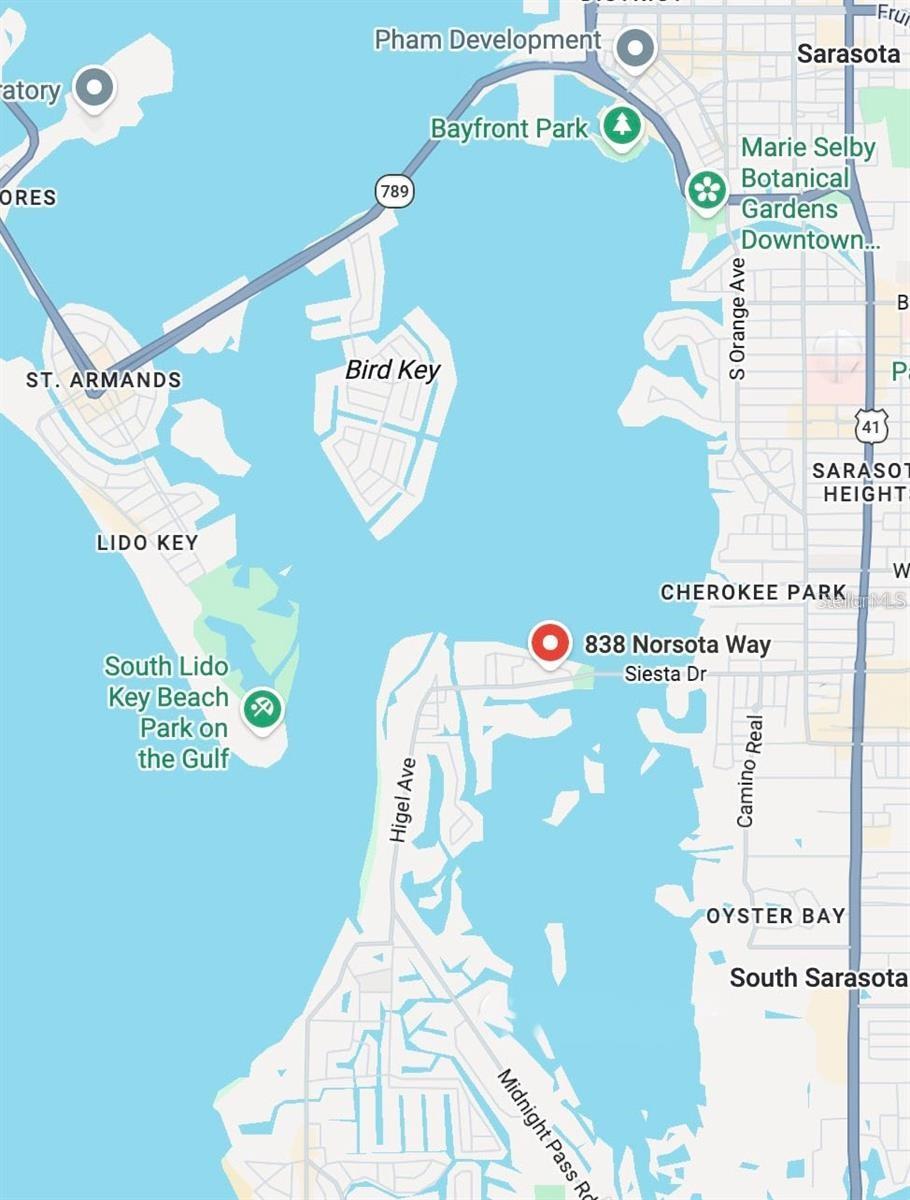 Central location, in a premium North Siesta Key neighborhood.
