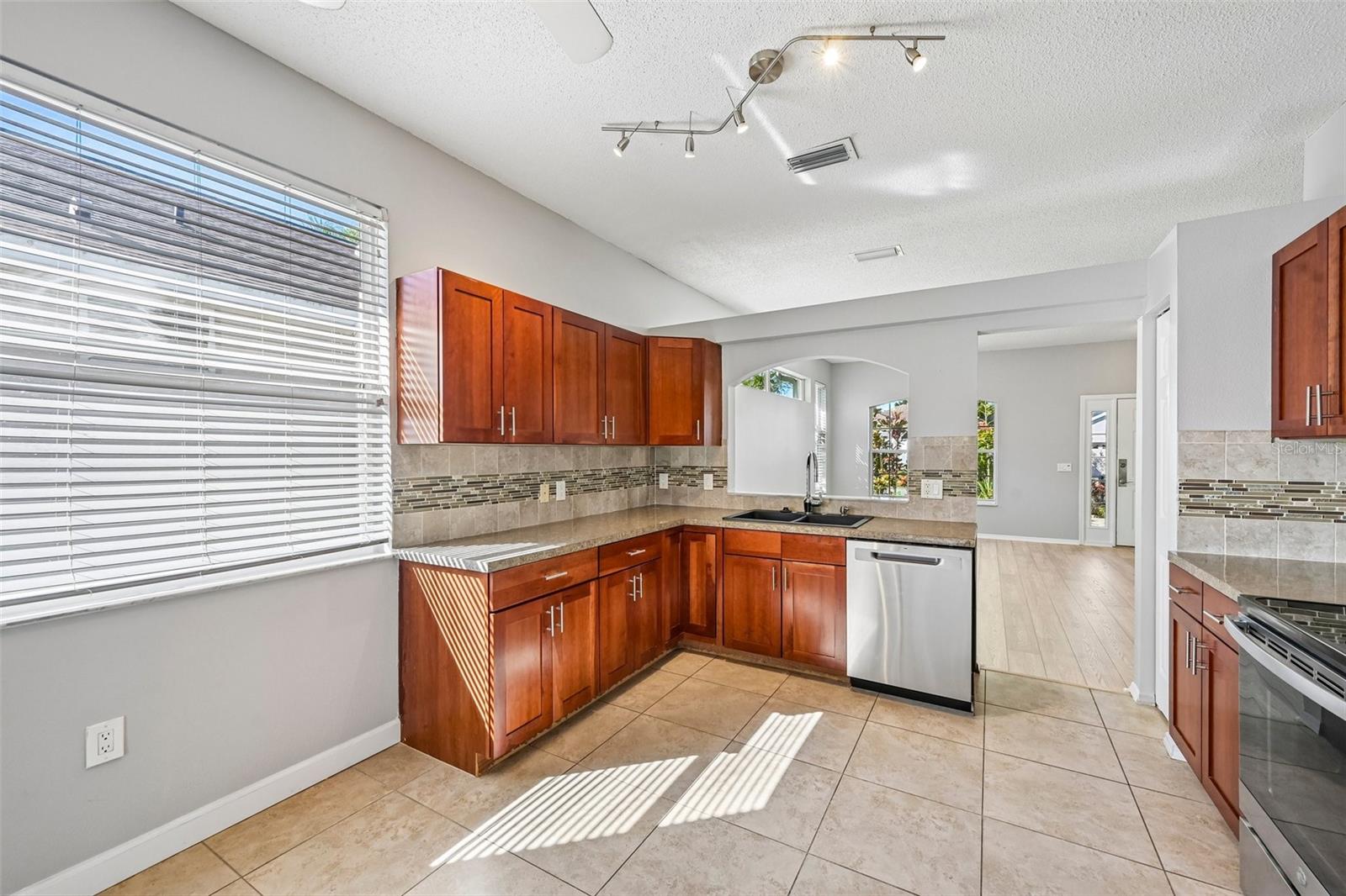 817 TALLGRASS LANE, Bradenton, FL 34212