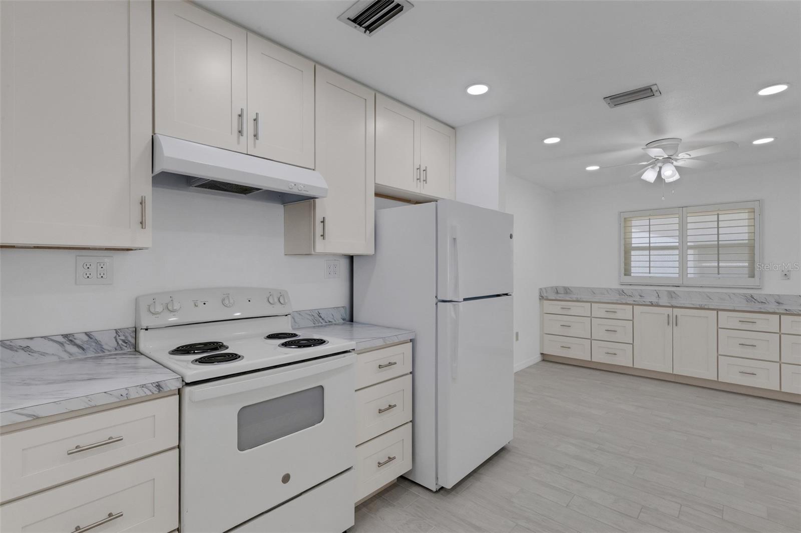 1311 BOTTLEBRUSH DRIVE, Bradenton, FL 34208