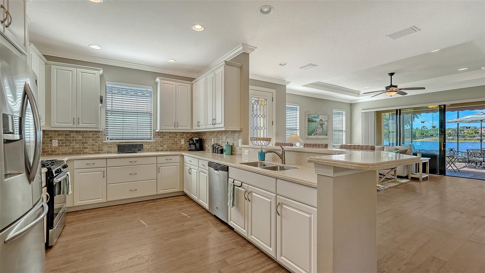 5572 SENTIERO DRIVE, Nokomis, FL 34275