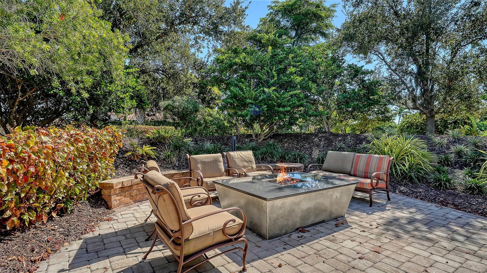5572 SENTIERO DRIVE, Nokomis, FL 34275