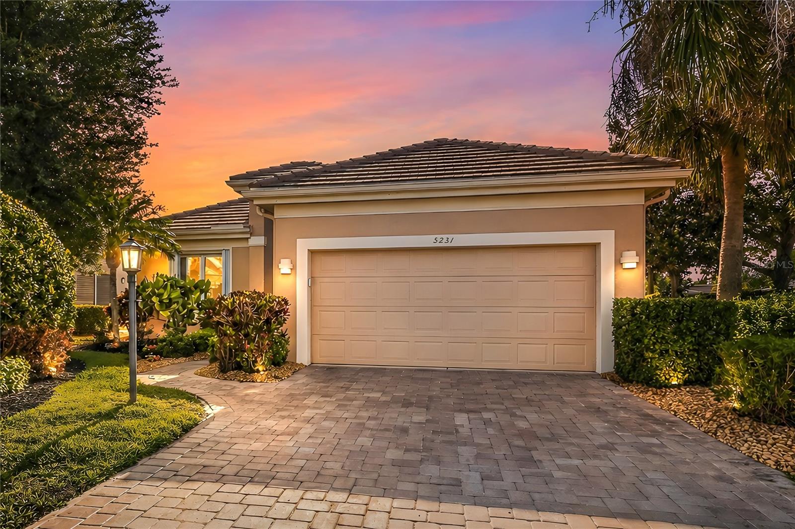 5231 97TH STREET E, Bradenton, FL 34211 5231 97TH STREET E, Bradenton, FL 34211