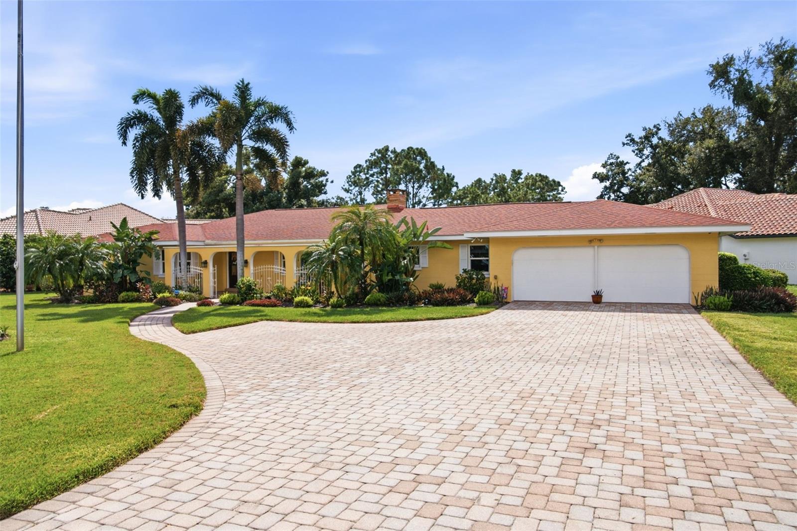 844 MAGELLAN DRIVE, Sarasota, FL 34243