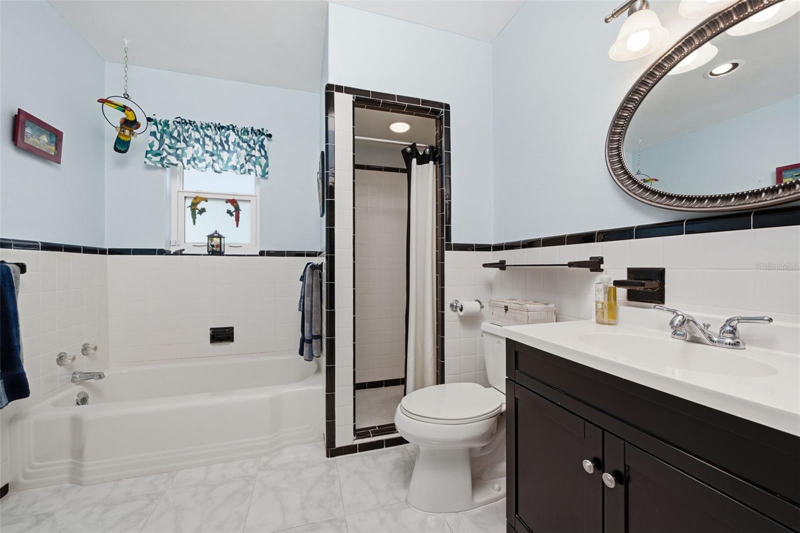 844 MAGELLAN DRIVE, Sarasota, FL 34243