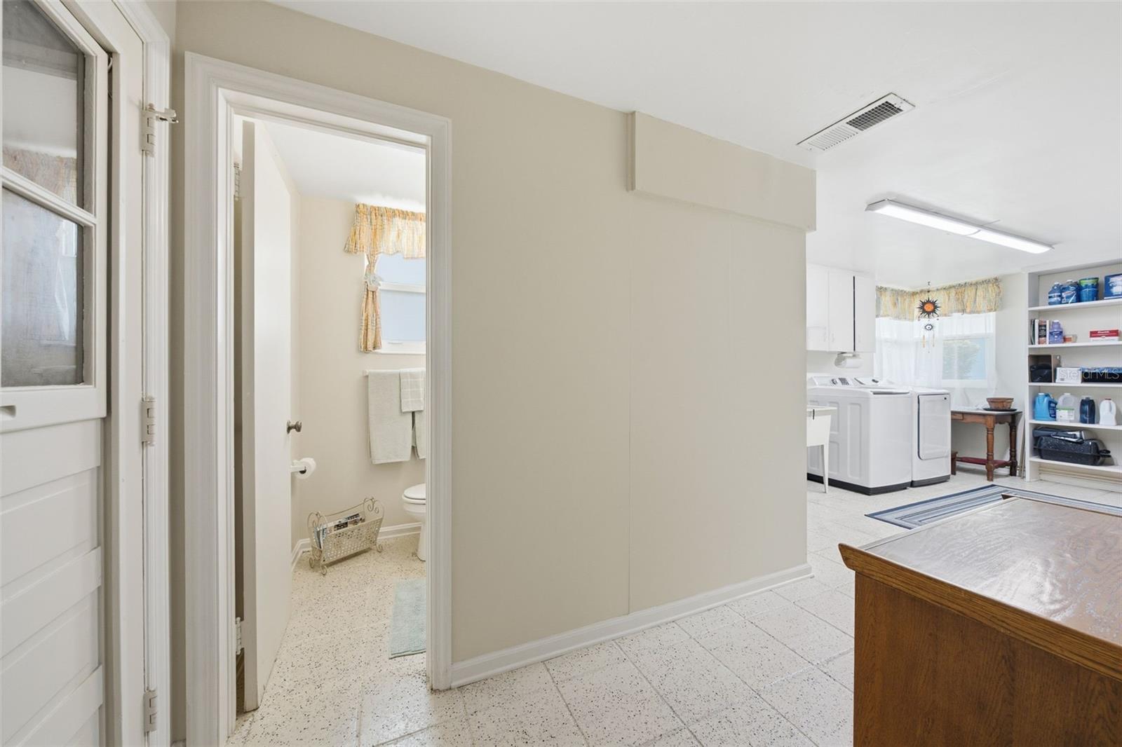 844 MAGELLAN DRIVE, Sarasota, FL 34243