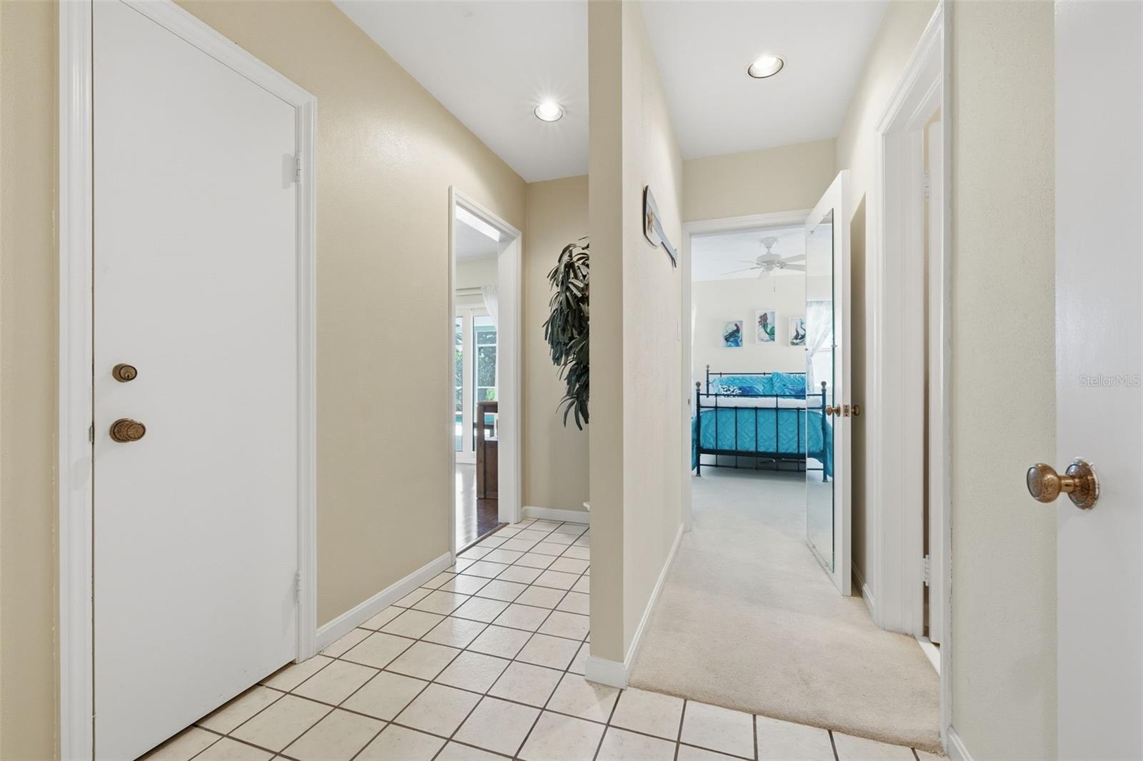 844 MAGELLAN DRIVE, Sarasota, FL 34243