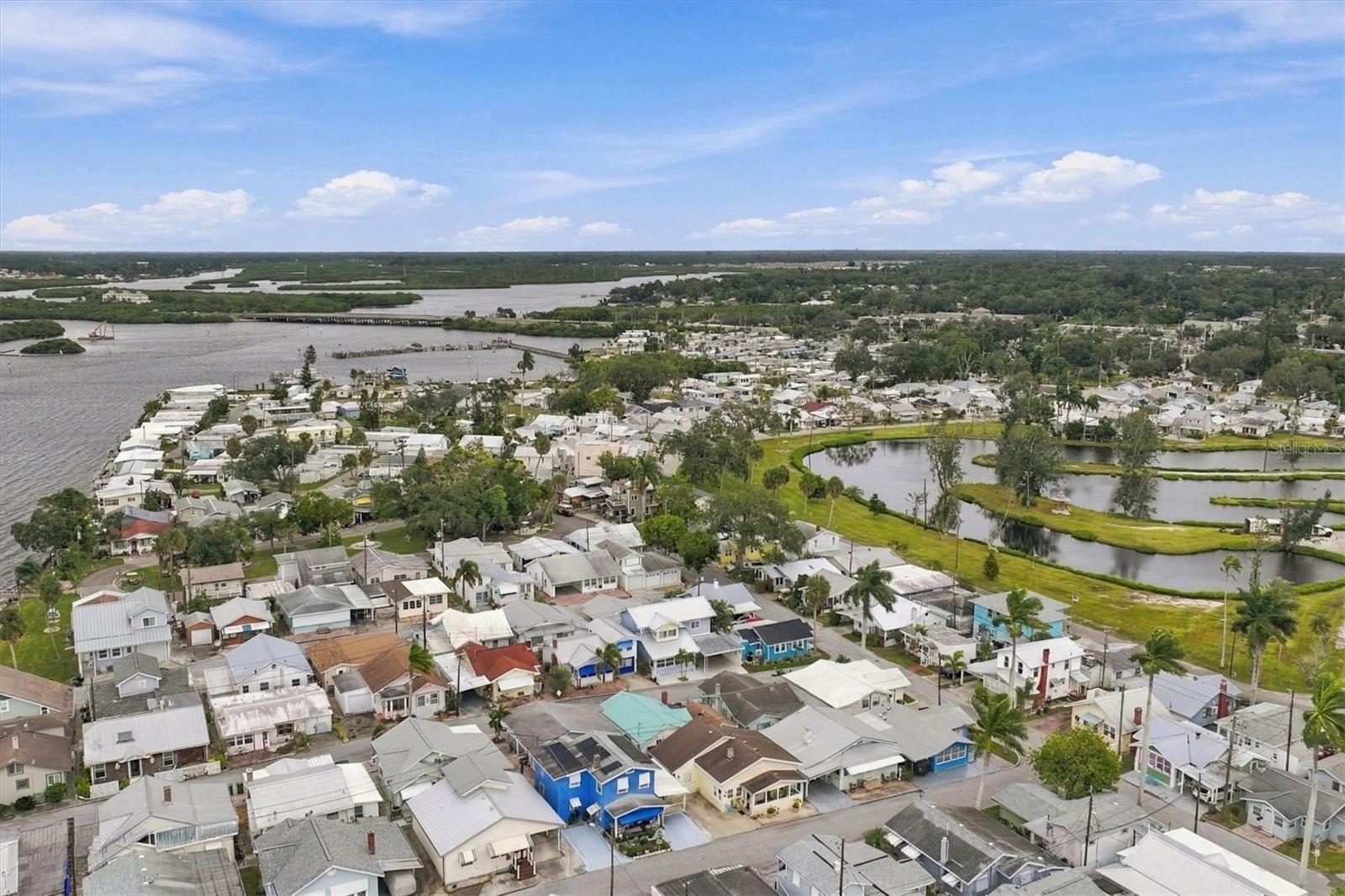 3 COLUMBIA STREET, Bradenton, FL 34208