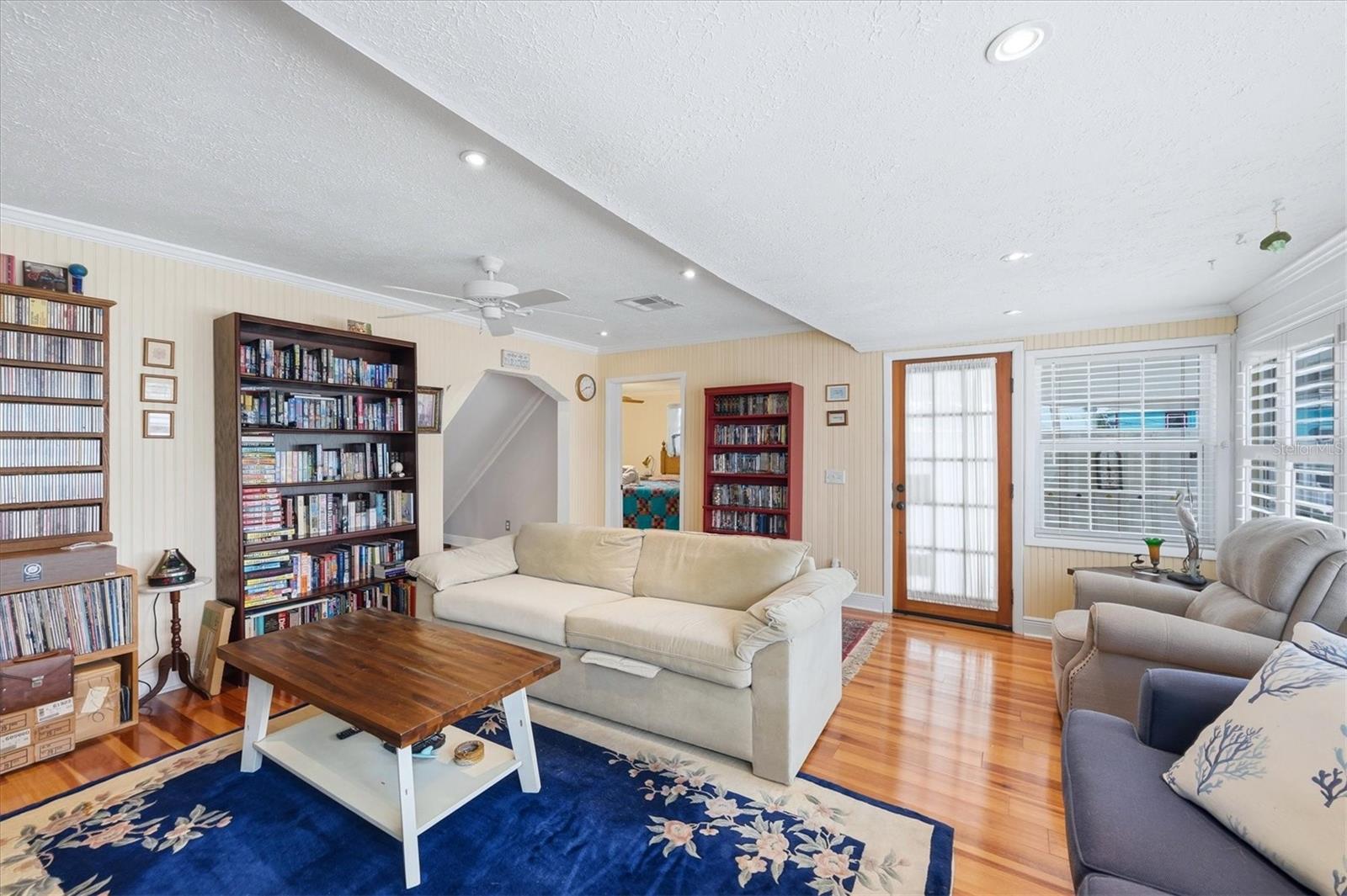 3 COLUMBIA STREET, Bradenton, FL 34208