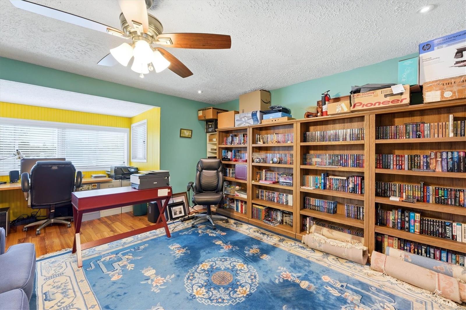 3 COLUMBIA STREET, Bradenton, FL 34208