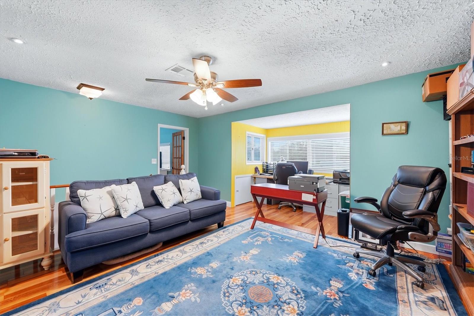 3 COLUMBIA STREET, Bradenton, FL 34208