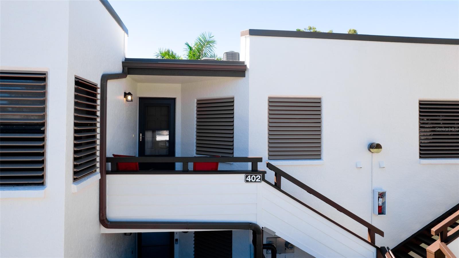 Large front entry porch