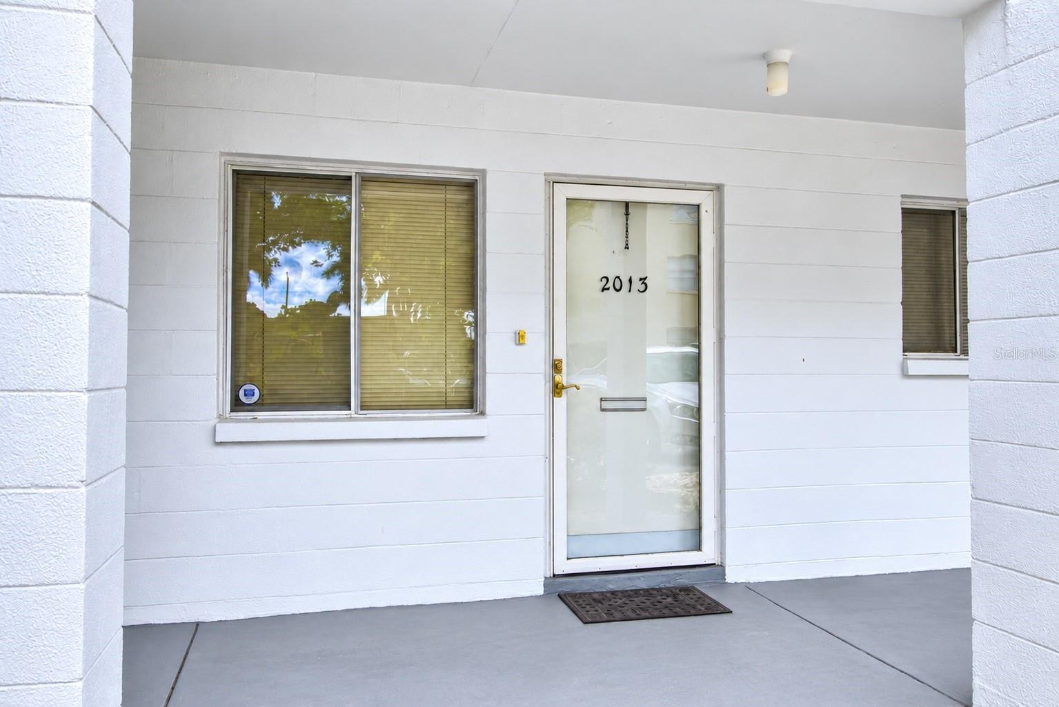 2013 SUNSET DRIVE, #E2, Bradenton, FL 34207