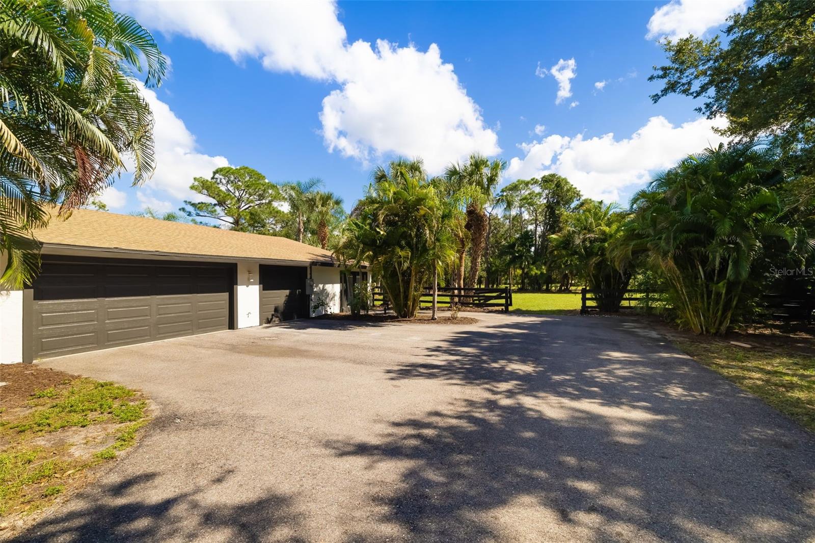 Oversized 3 car Extended Garage