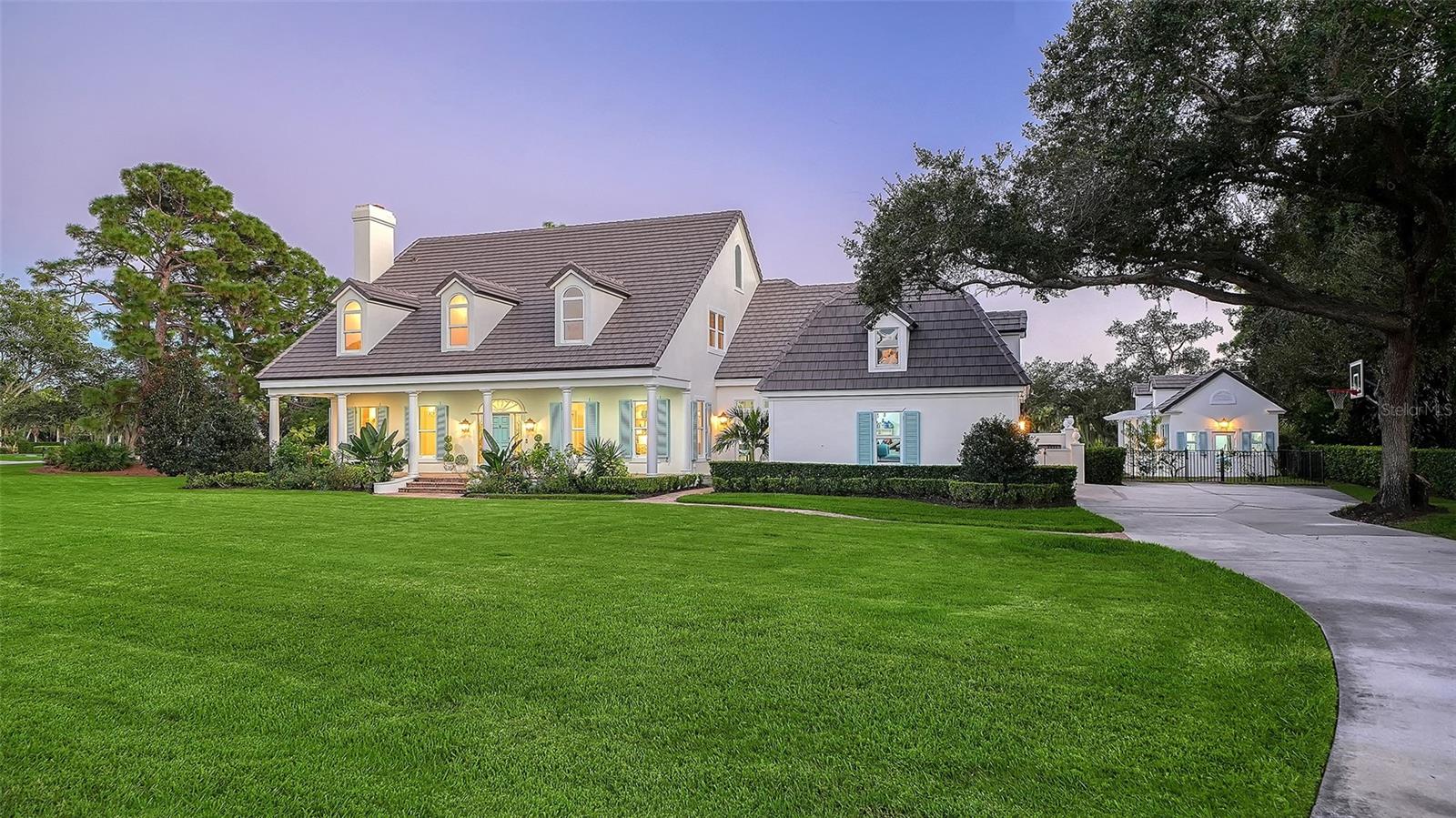 871 MACEWEN DRIVE, Osprey, FL 34229