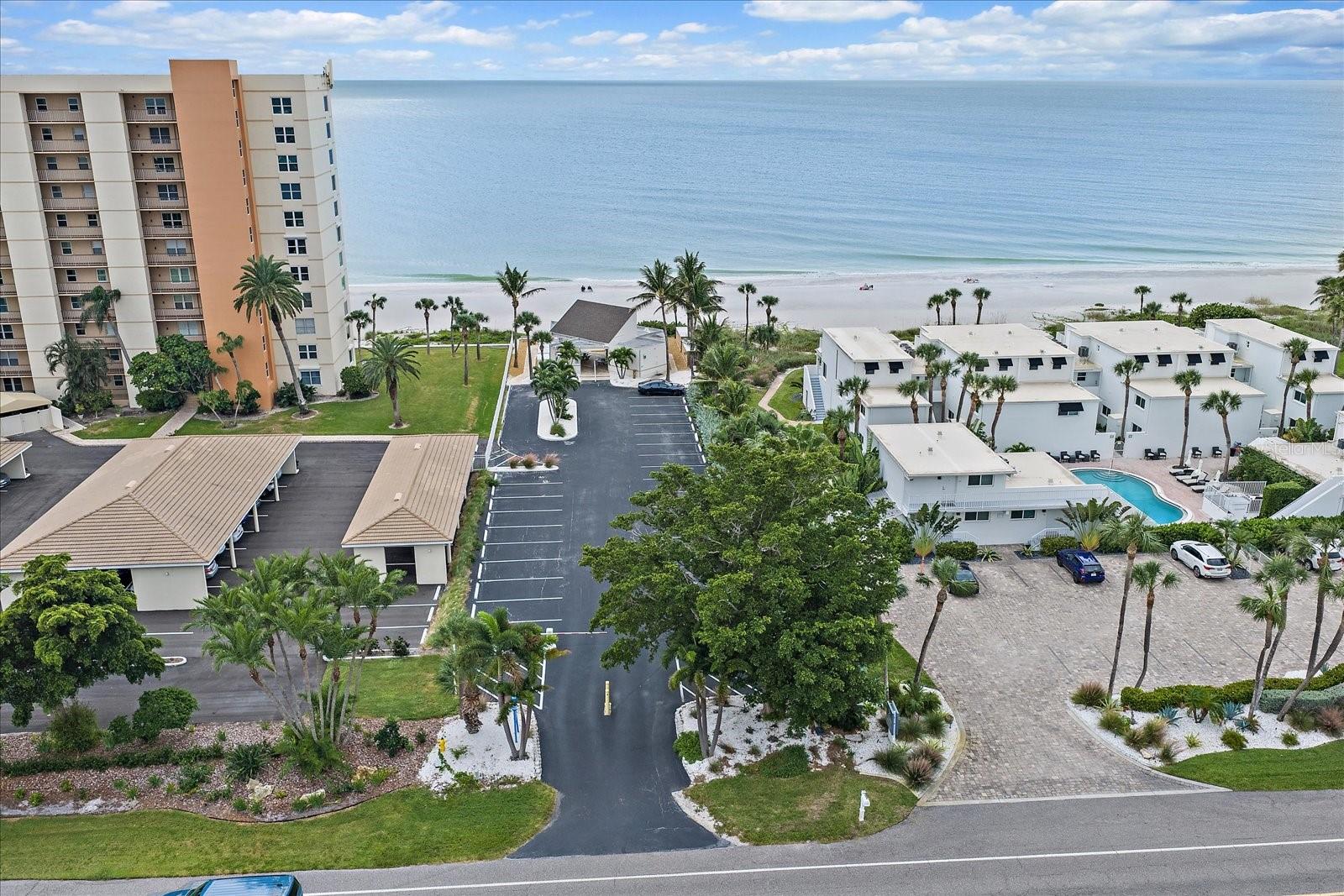 575 SUTTON PLACE, Longboat Key, FL 34228