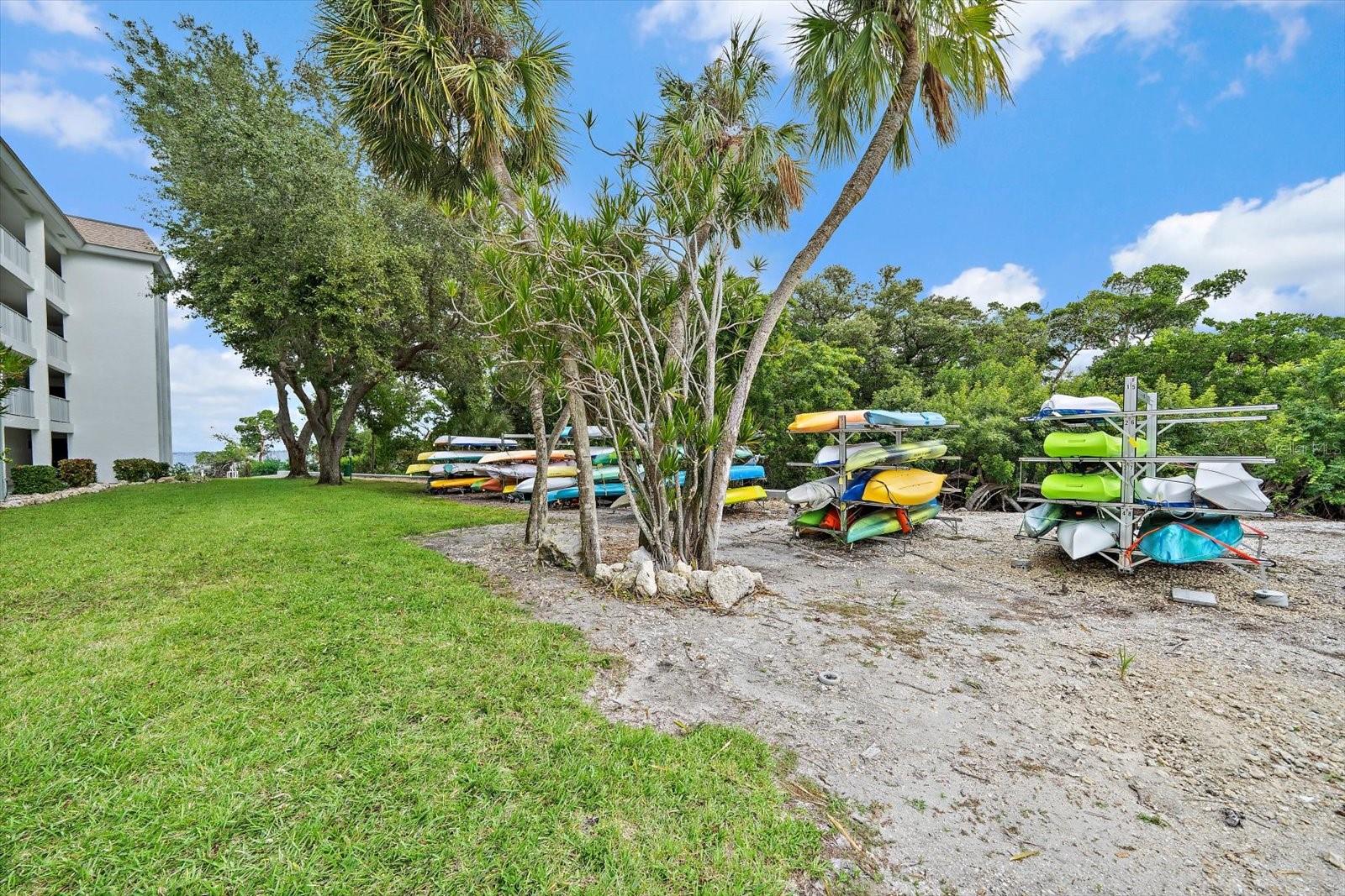 575 SUTTON PLACE, Longboat Key, FL 34228