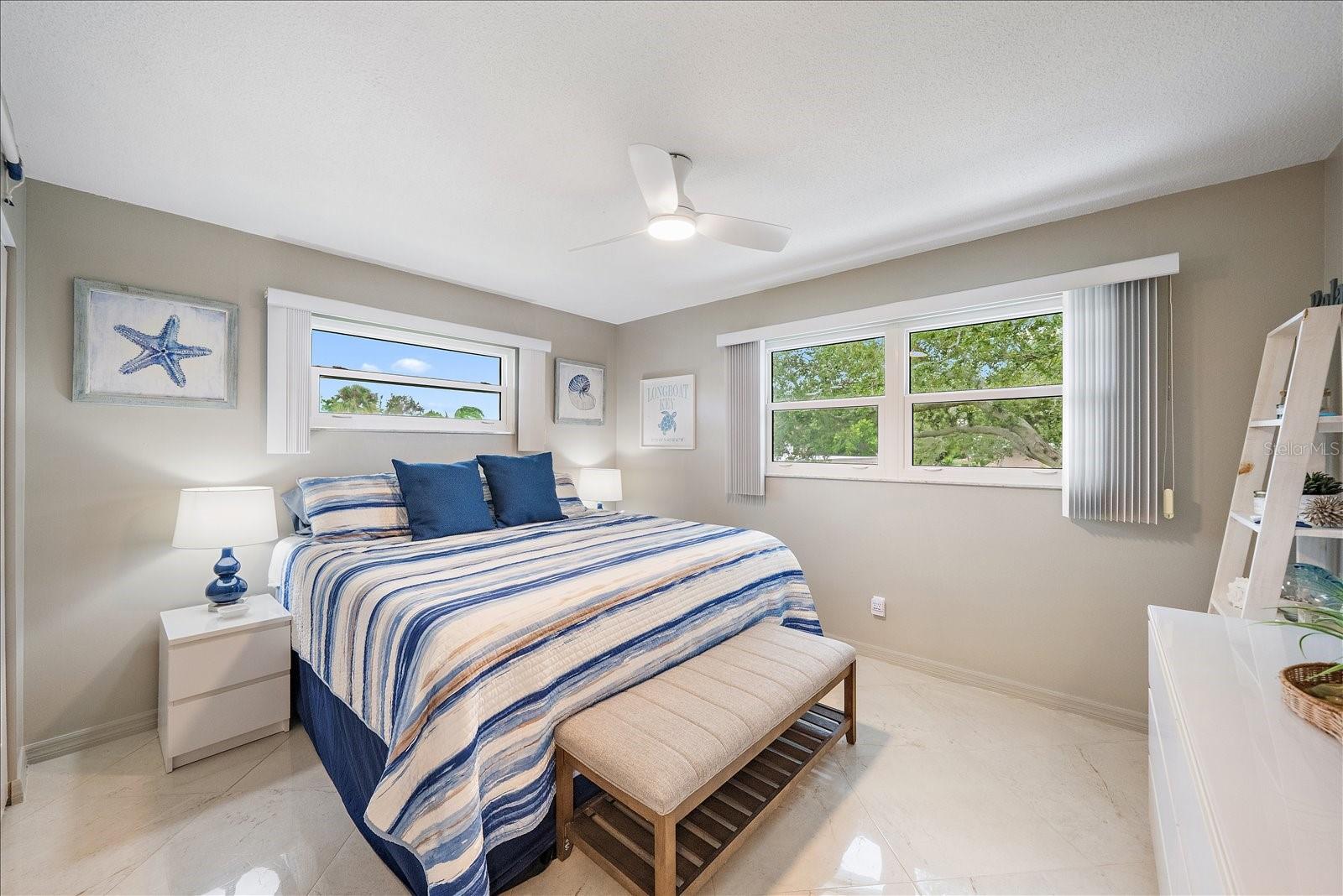 575 SUTTON PLACE, Longboat Key, FL 34228
