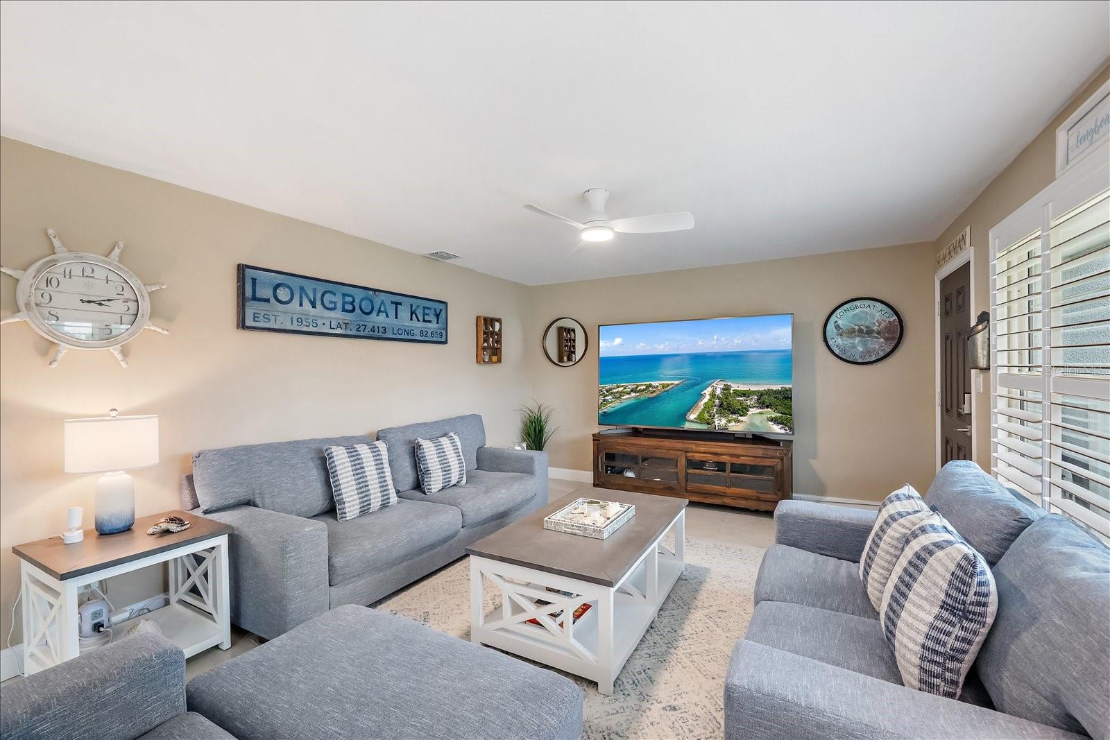 575 SUTTON PLACE, Longboat Key, FL 34228