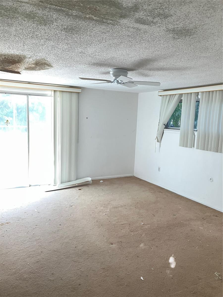 434 S SHORE DRIVE, Sarasota, FL 34234