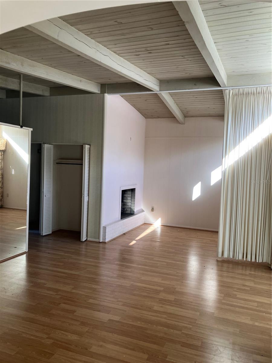 434 S SHORE DRIVE, Sarasota, FL 34234 434 S SHORE DRIVE, Sarasota, FL 34234