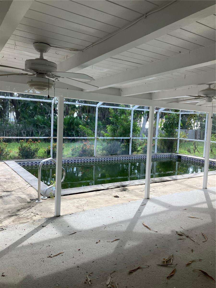 434 S SHORE DRIVE, Sarasota, FL 34234