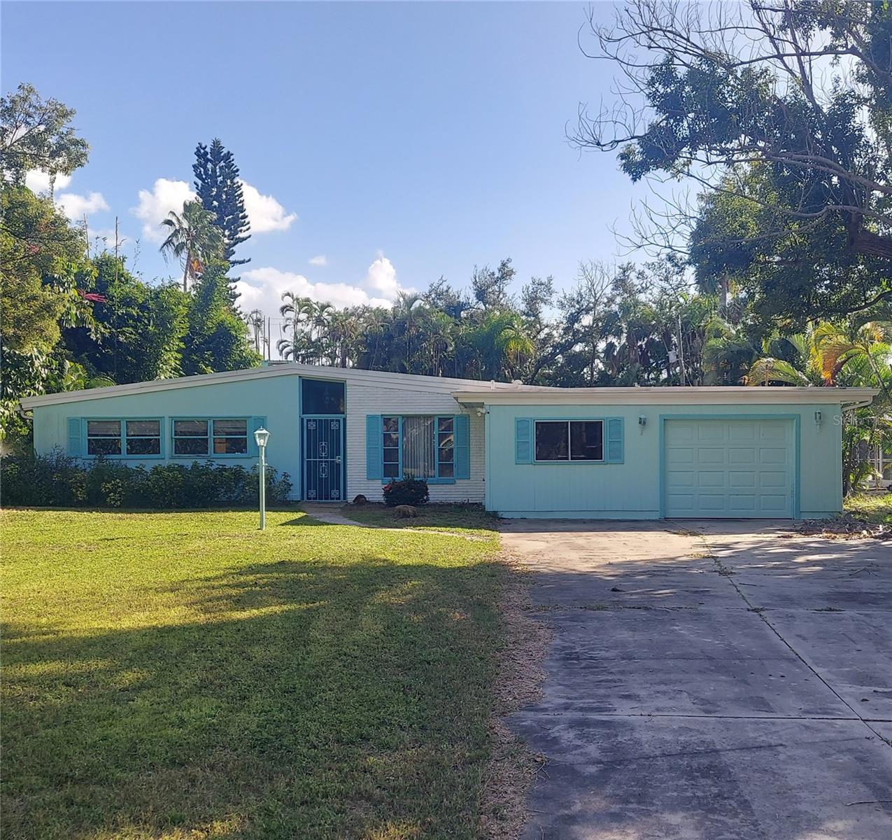 434 S SHORE DRIVE, Sarasota, FL 34234 434 S SHORE DRIVE, Sarasota, FL 34234