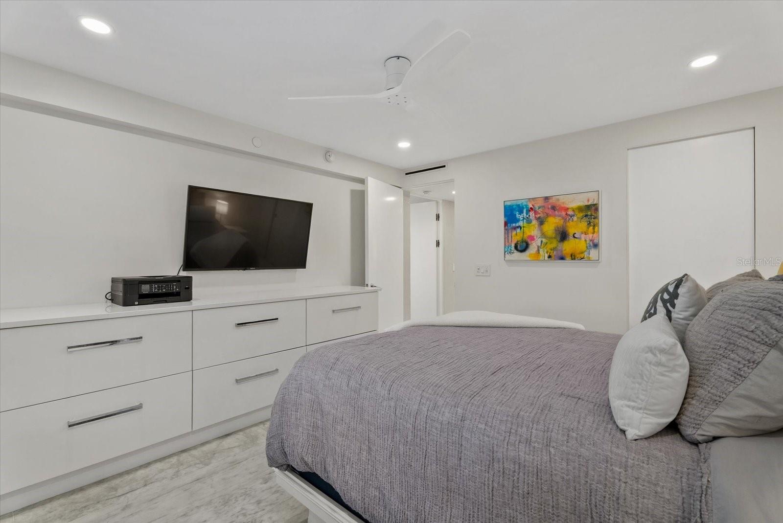 770 S PALM AVENUE, #PH-1, Sarasota, FL 34236
